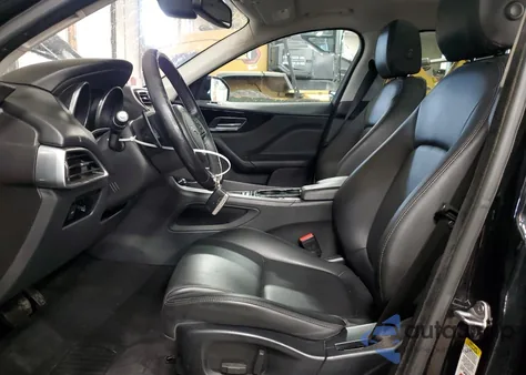 2017 Jaguar F-Pace z USA, uszkodzony, nr VIN SADCS2BV9HA496809